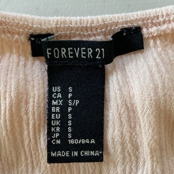 Forever 21 Off The Shoulder Strappy Crochet Lace Crop Top Gauze Cottagecore Soft - Picture 6 of 12